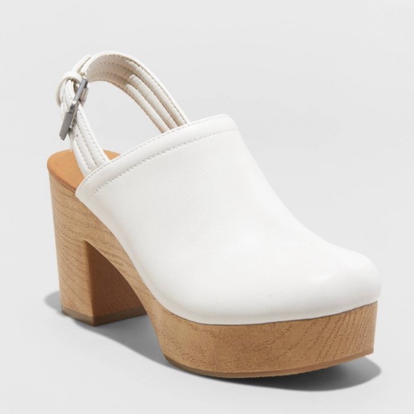 Universal Thread Shoes - NWT Universal Thread Watson Platform Clog Heels